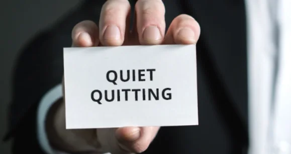 "Quiet Quitting" in Poker and Learning to Lose Like a Pro